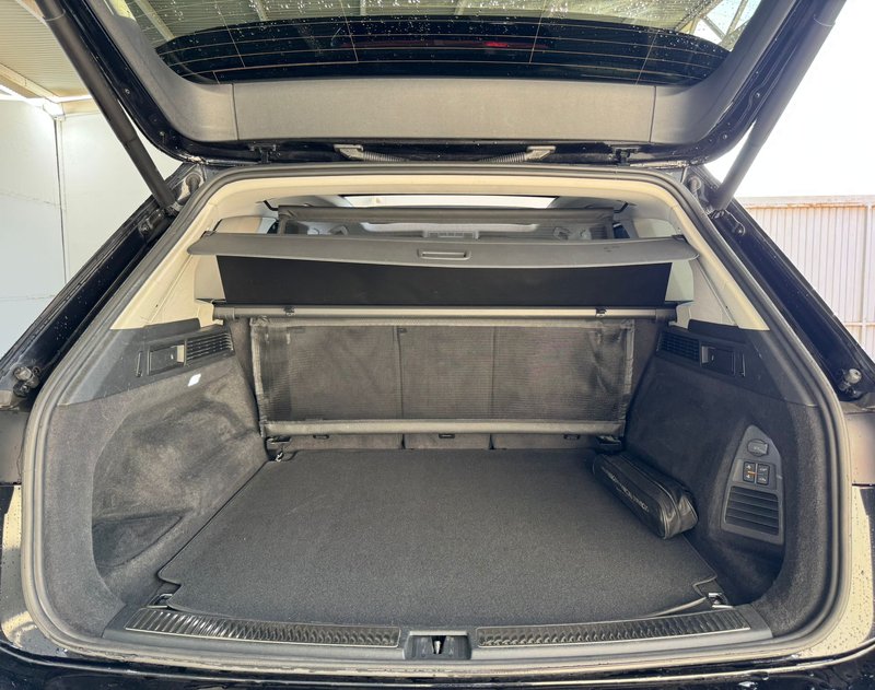 Volkswagen Touareg 2020, foto 46