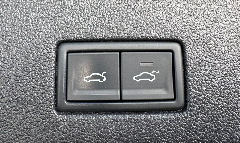 Volkswagen Touareg 2020, foto 45