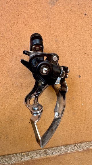 Desviador delantero Shimano Deore