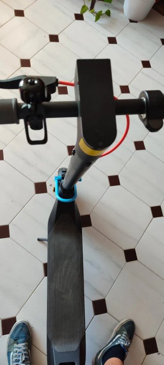 OFERTA Patinete Xiaomi + Casco + Candado