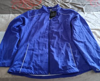 Chaqueta deportiva azul