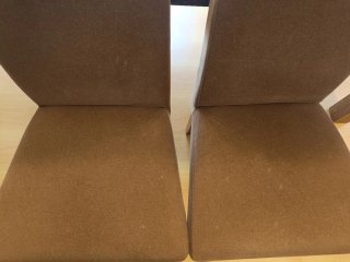 Mesa de comedor con 4 sillas
