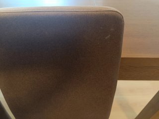 Mesa de comedor con 4 sillas