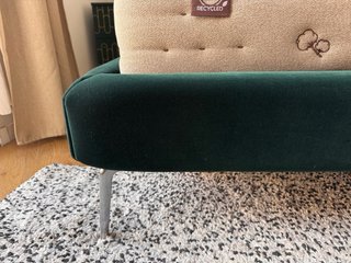 Cama tapizada TUFJORD verde con cabezal Ikea
