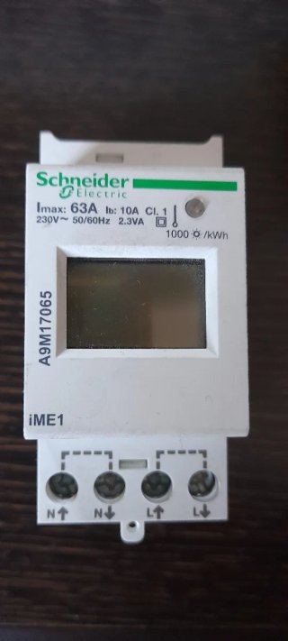 Contador Energía Schneider iME1 A9M17065
