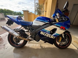 Suzuki GSXR-750 20 aniversario