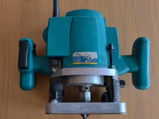Fresadora Virutex FR160P