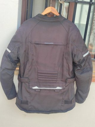 Chaqueta de moto SWT negra talla L