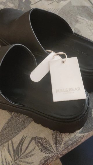 Zuecos negros talla 36