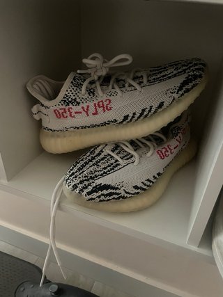 Adidas Yeezy Boost 350 V2 Zebra