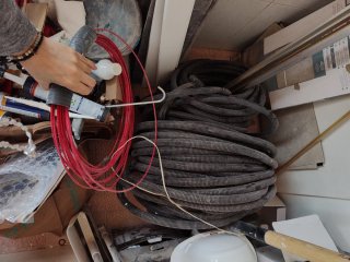Tubo corrugado para cables eléctricos