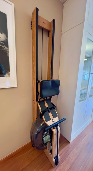 Máquina de remo WaterRower Roble