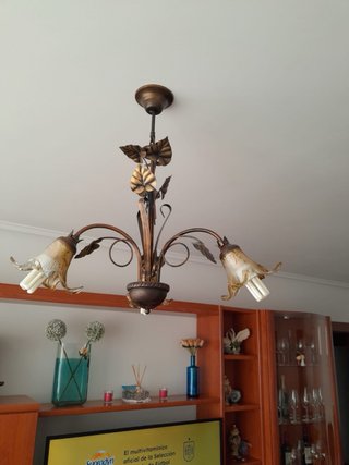 Lámpara de techo 3 focos como nueva