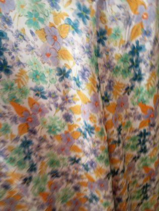 Vestido floral Zara
