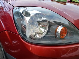 Restauración de Faros de Coche a Domicilio