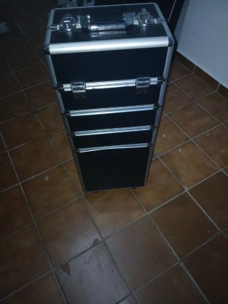 Maletín de estética profesional