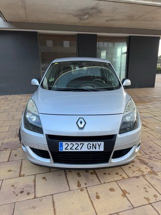 Renault Scenic 1.5 Dci