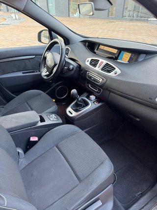 Renault Scenic 1.5 Dci