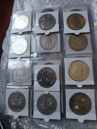 Un kilo de  Monedas Plata de calidad