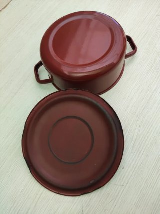 Cacerola hierro esmaltado marrón/rojo