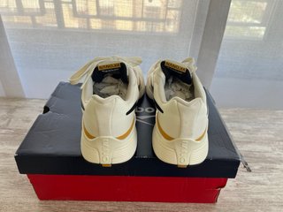 Zapatillas Reebok Nano X4 Beige/Dorado