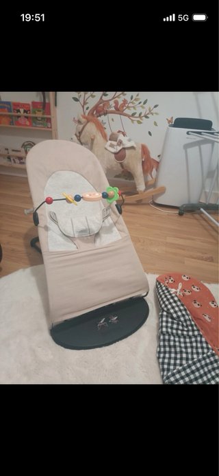 Hamaca BabyBjörn con juguete