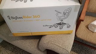 Solo usado una vez Patinete para carrito de bebé..