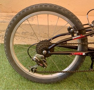 Bicicleta Berg Blast 207X
