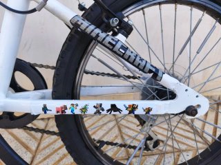 Bicicleta 20 pulgadas personalizada con 6V Shimano