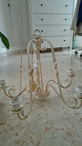 Lámpara de forja rústica beige