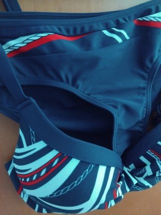 Bikini Naturana Talla 38C.