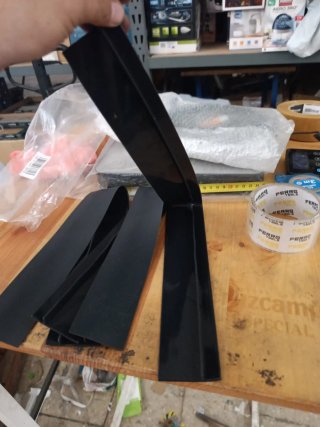 Moldes de goma negros