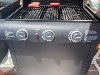 Barbacoa a Gas Nero e Argento a Gas Butano