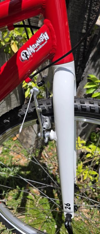 Bicicleta Woom 6 Roja 26 Ultraligera