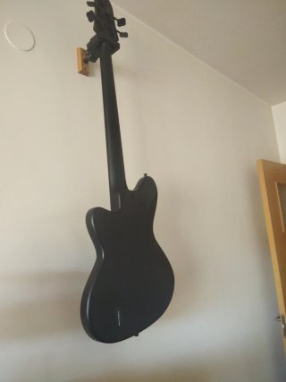 Bajo Eléctrico Ibanez TMB425B 5 Cuerdas