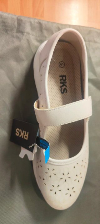 Zapatos RKS blancos mujer