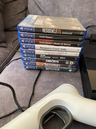 Consola PS4 + Accessori VR e Giochi