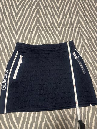 Falda Guess azul marino talla L