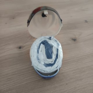 Chubasquero, casco F1 Kimi Räikkönen