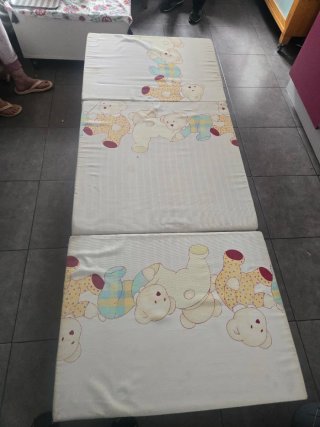 Cama Plegable con Colchón y Forro