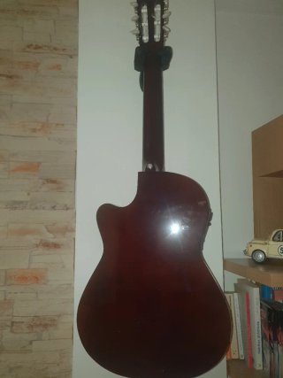 Guitarra Flamenca Amplificada