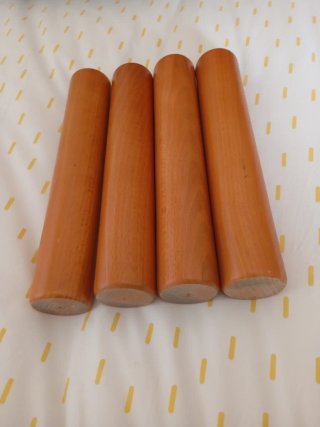 Patas de madera para muebles (4 unidades)