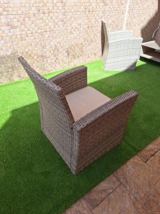 Conjunto de muebles para exterior de ratán