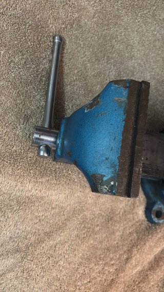 Tornillo de banco azul