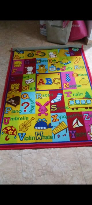Alfombra infantil ABC multicolor