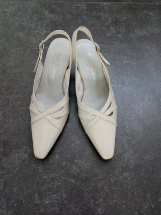 Sandalias vestir tacón medio blanco roto T. 37