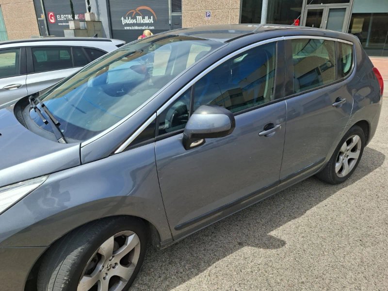 Peugeot 3008 2012, foto 2
