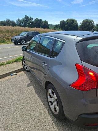 Peugeot 3008 2012