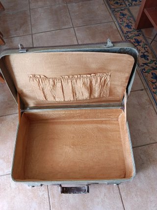 Maleta vintage tela años 50