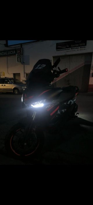 Aprilia SR GT 125 Scooter REPLICA